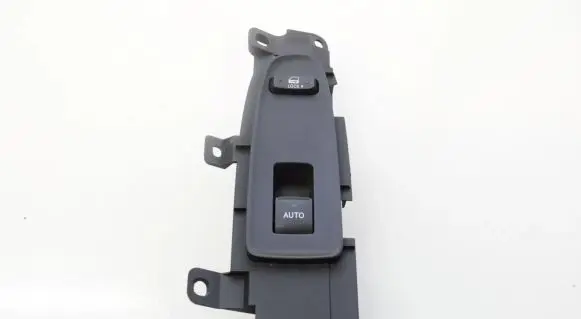 Lexus GS 300 350 430 450H Electric window control switch 8403030110