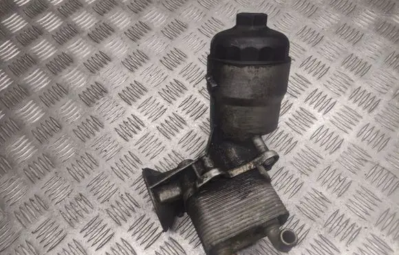 Honda Civic Oil filter mounting bracket 8972270080 83933