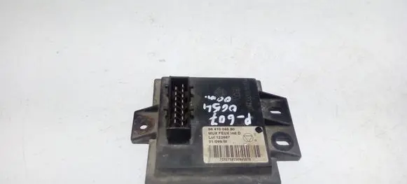 Peugeot 607 Light module LCM 9641004580