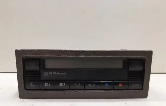 Volkswagen PASSAT B5.5 Climate control unit 3B1907044H 2400022303 0003
