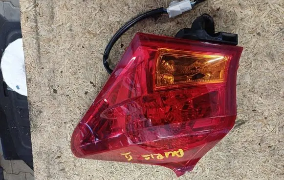 Toyota Auris E180 Rear/tail lights 121212