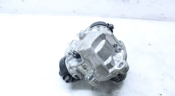 Jeep Grand Cherokee Fuel injection high pressure pump 0445010696