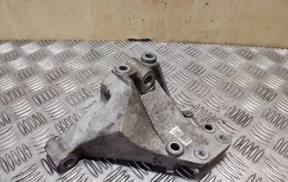 Fiat Ducato Engine mounting bracket 504322004