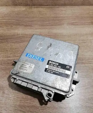 BMW 5 E34 Engine control unit/module ECU 0281001119 2243421