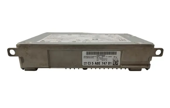Head unit multimedia control