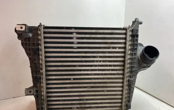 Audi Q7 4M Intercooler radiator 4M0145804AQ