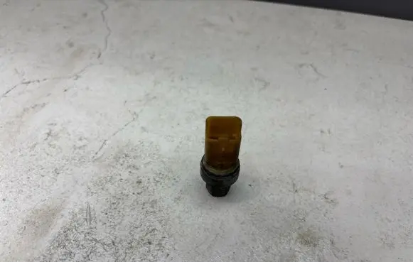 Citroen Berlingo Air conditioning (A/C) pressure sensor 9673006380