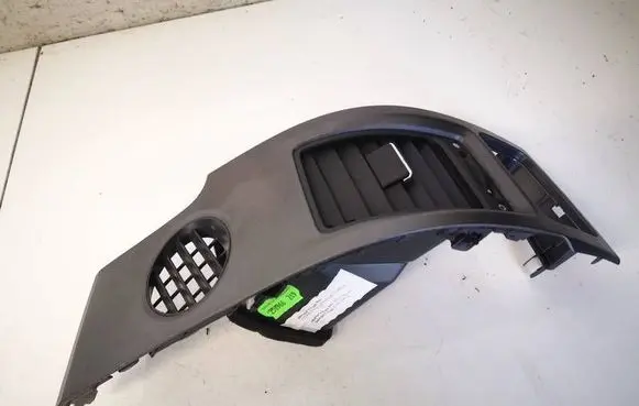 Honda CR-V Dash center air vent grill 77620SWWE010M1