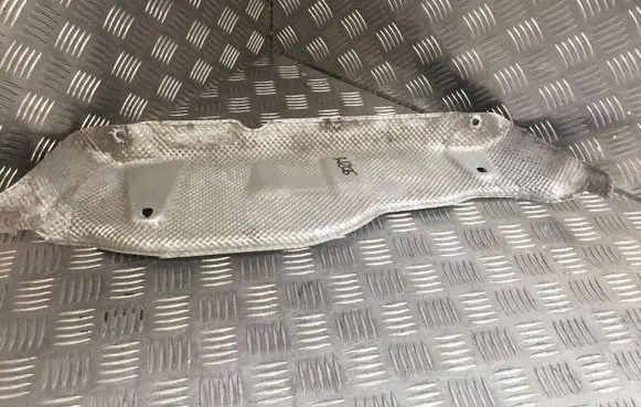 Mercedes-Benz C W206 Engine cover (trim)