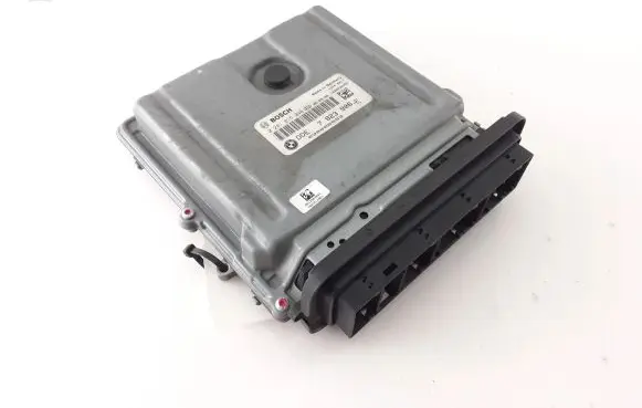 BMW 7 F01 F02 F03 F04 Engine control unit/module 7823906 0281015046