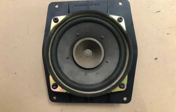 Mitsubishi Space Star Front door speaker MR285940