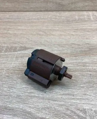 BMW 5 E39 Light switch 530893 549392022