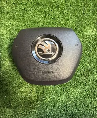 Skoda Octavia Mk4 Steering wheel airbag 5E3880201Q 3112240002A
