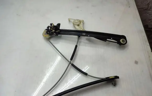 Audi A3 S3 8V Front window lifting mechanism without motor 8V4837462