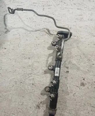 Renault Master III Fuel main line pipe 175217543R 28325380 H8201257368