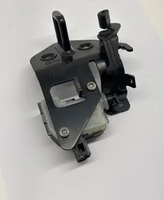 Skoda Octavia Mk1 (1U) Tailgate/trunk/boot lock/catch/latch 1Z0827511C BN3CZ