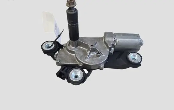 Volvo V50 Rear window wiper motor 0390201875