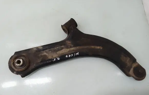 Front lower control arm/wishbone