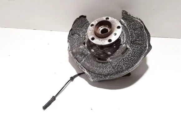 BMW 5 F10 F11 Rear wheel hub