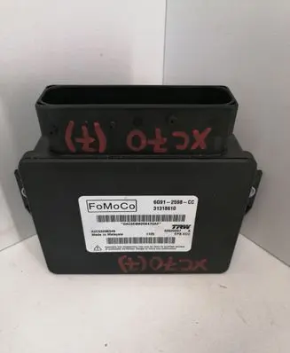 Volvo XC60 Hand brake control module 31318610