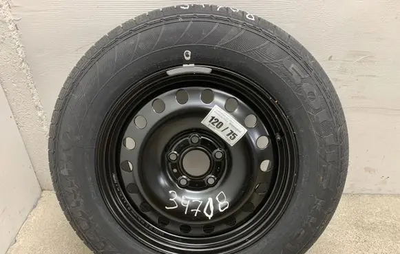 Jeep Grand Cherokee R18 spare wheel P04726146AB 18X8J F2844