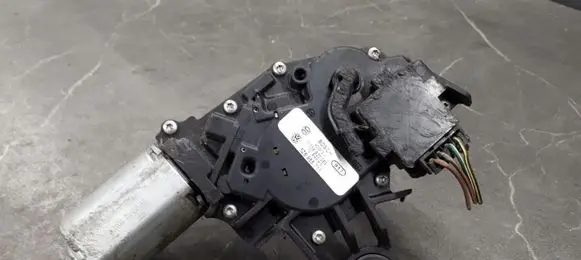 Volkswagen Fox Rear window wiper motor 5Z6955711