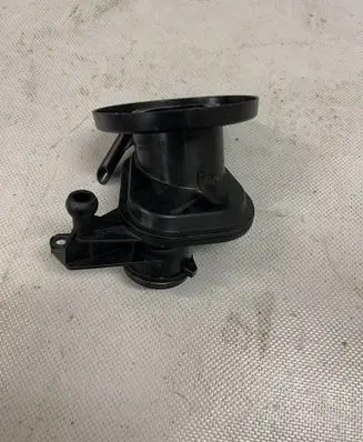 BMW X3 F25 Oil fill pipe 7810586