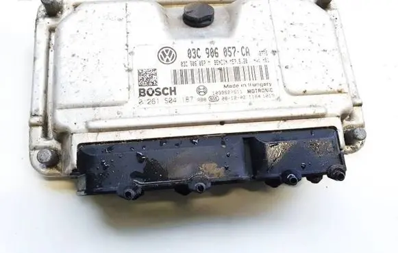 Seat Ibiza IV (6J,6P) Engine control unit/module 03c906057ca 0261s04187