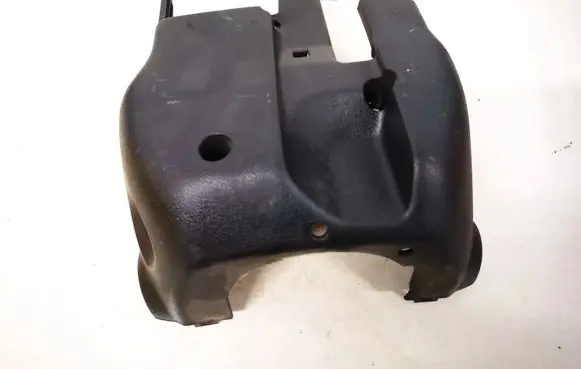 Honda CR-V Steering wheel column trim