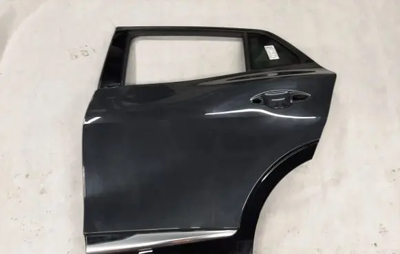 KIA Sportage Rear door 