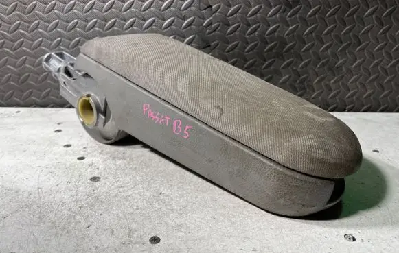 Volkswagen PASSAT B5 Armrest 3B0864807C