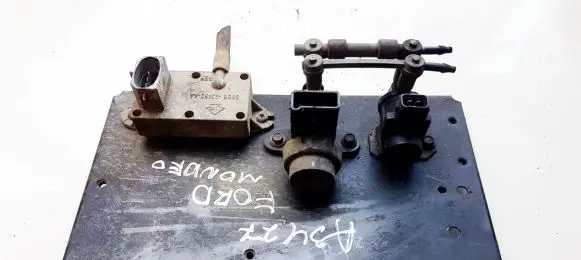 Ford Mondeo MK I Air pressure sensor 93BB9J460AA 93BB-9J460-AA