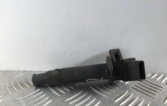 Toyota Corolla E120 E130 High voltage ignition coil 9008019019