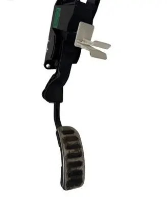 Audi TT Mk1 Accelerator throttle pedal 8N2721503C 0280752234 48S200836