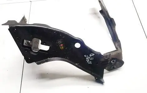 Mercedes-Benz E W211 Radiator support slam panel 