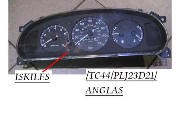 Mazda Millenia Speedometer (instrument cluster) PLJ23D21 TC44