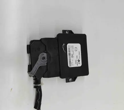 Mazda 6 Rear brake EMF control unit/module GSH7437E1B