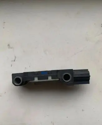 Audi A3 S3 8P Airbag deployment crash/impact sensor 8E0959651A