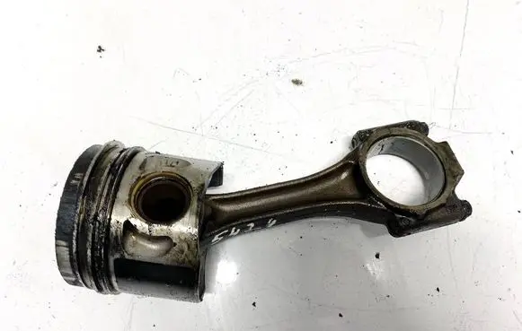 Skoda Octavia Mk2 (1Z) Piston with connecting rod 0386DE