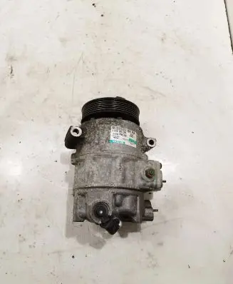 Volkswagen PASSAT B6 Air conditioning (A/C) compressor (pump) 1K0820859F R134A8681P 039558097B4