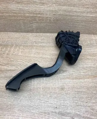 Toyota Prius (XW20) Accelerator throttle pedal 7812047050