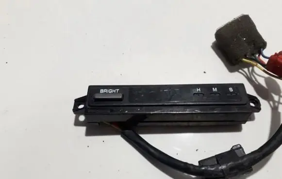 Subaru Impreza I Screen/display/small screen 8AD4200 8AD420-0