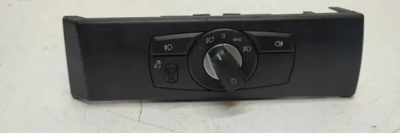 BMW 5 E60 E61 Light switch 6988565 33295201 30071210362100