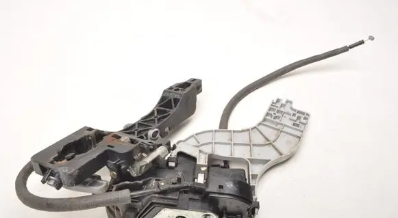 KIA Sportage Rear door lock 814203U010