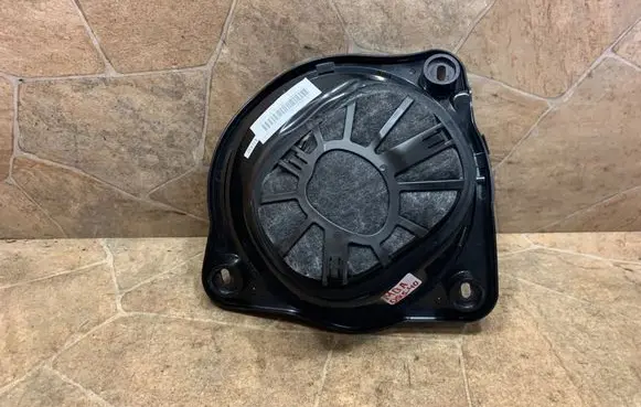 Mercedes-Benz C W205 Subwoofer speaker A2058201800