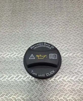 Mercedes-Benz CLA C118 X118 Oil filler cap A0000180200