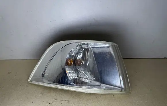 Volvo S40, V40 Front indicator light 087731515 083731510RB