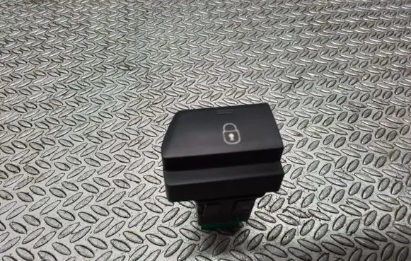 Citroen Jumpy Central locking switch button 9809138677