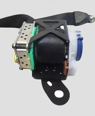 Mazda 6 Front seatbelt 0437002 1052234
