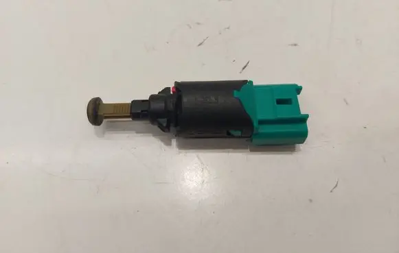 Peugeot 407 Brake pedal sensor switch 9650688480